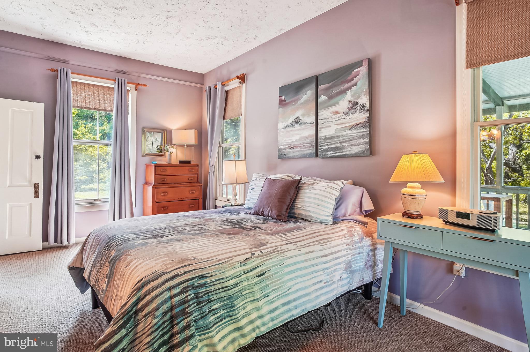 ROYAL OAK - Residential