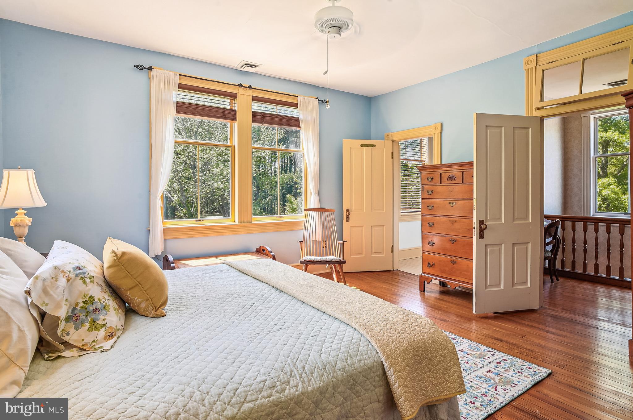 ROYAL OAK - Residential