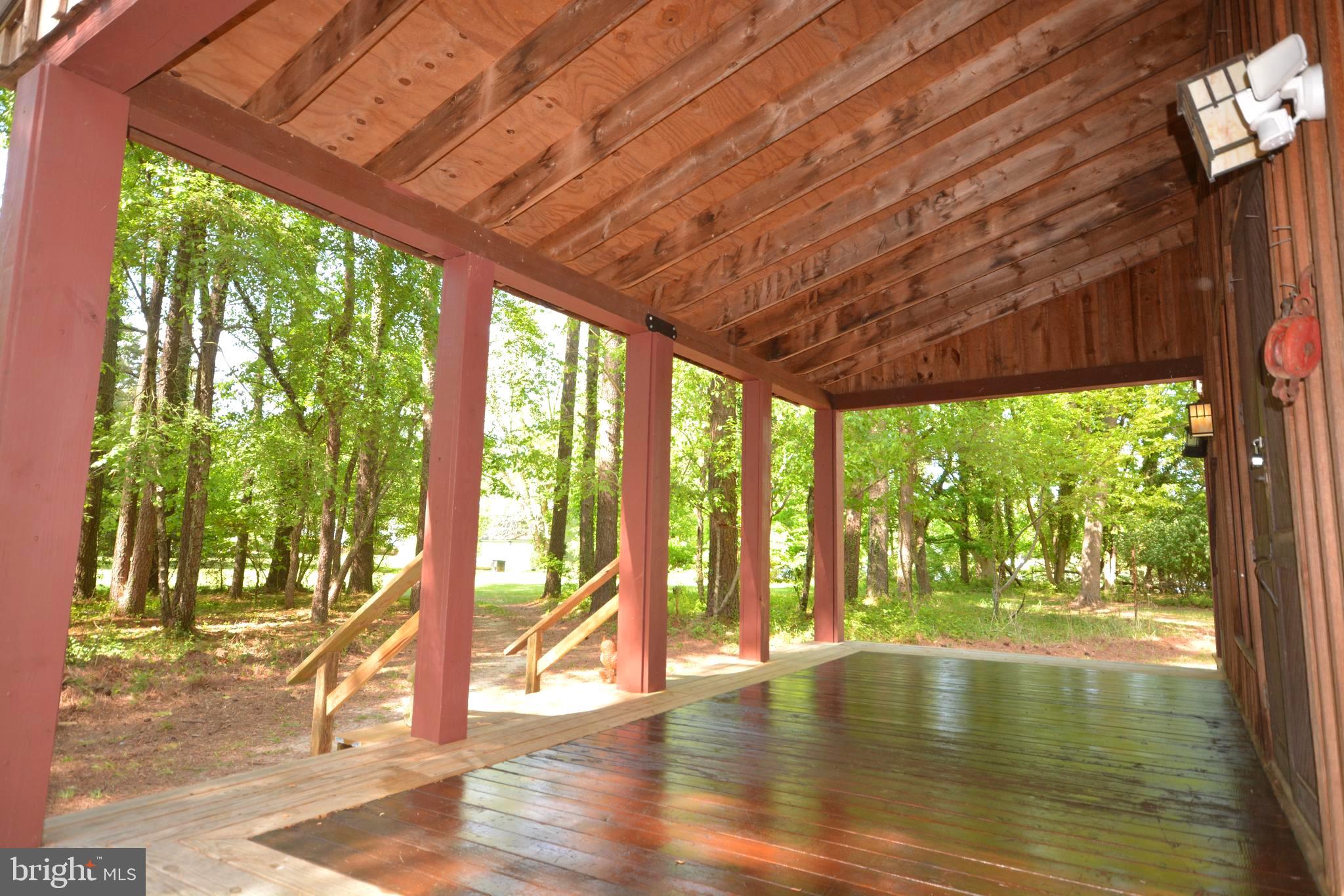 ROYAL OAK - Residential