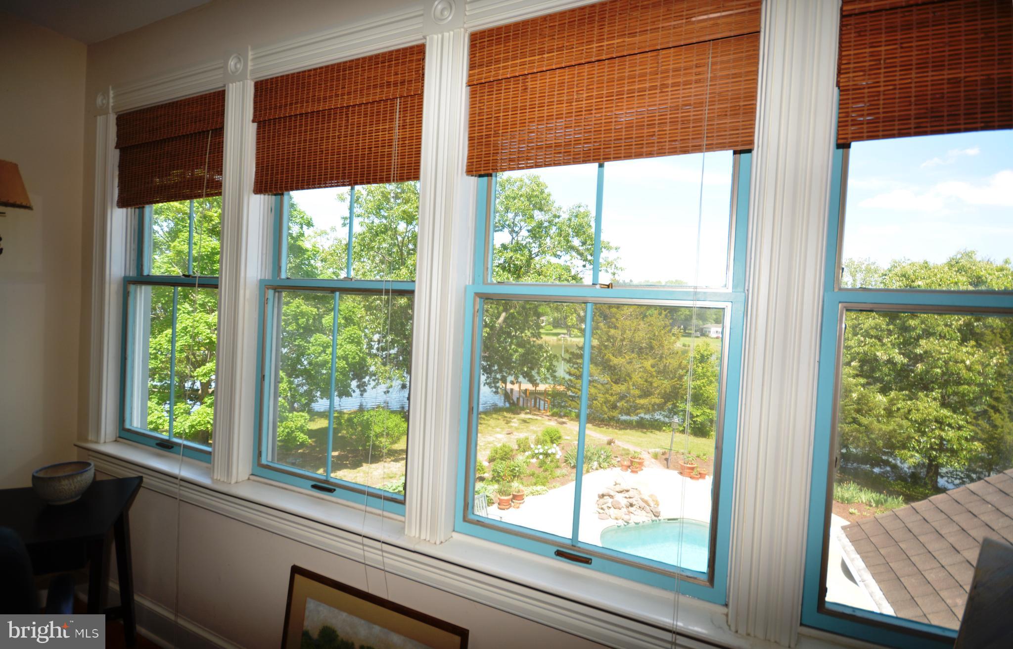 ROYAL OAK - Residential