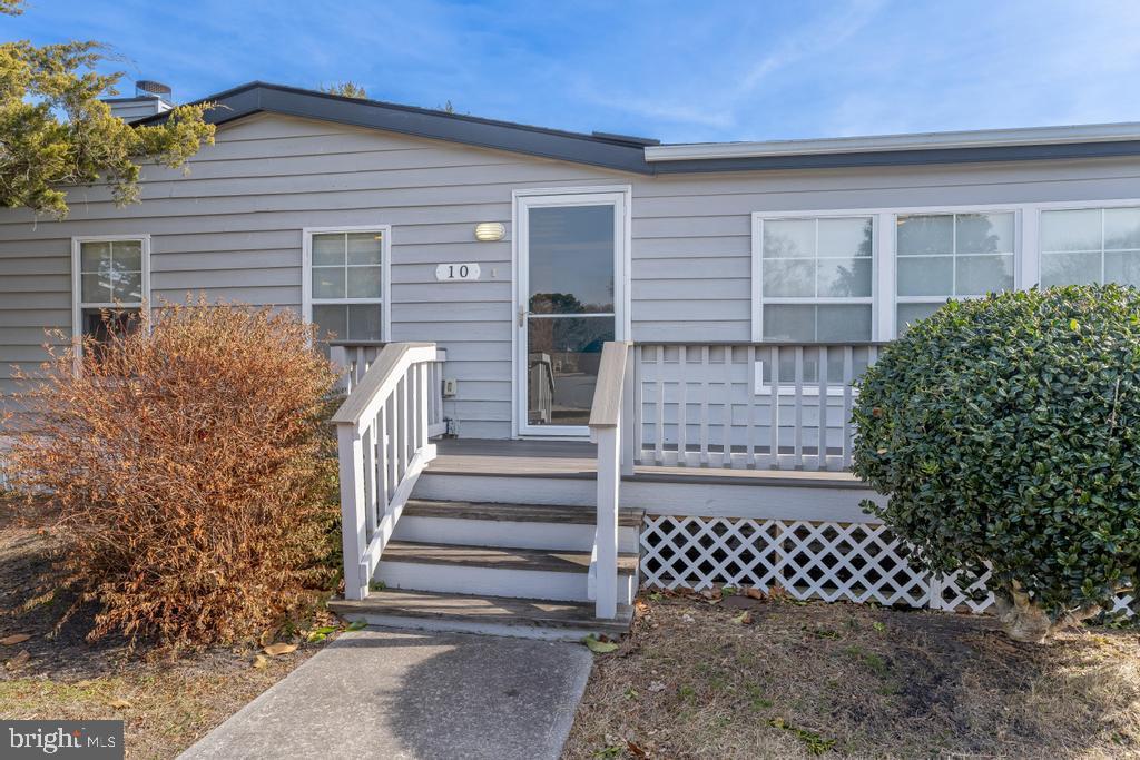 MYSTIC HARBOUR - Residential