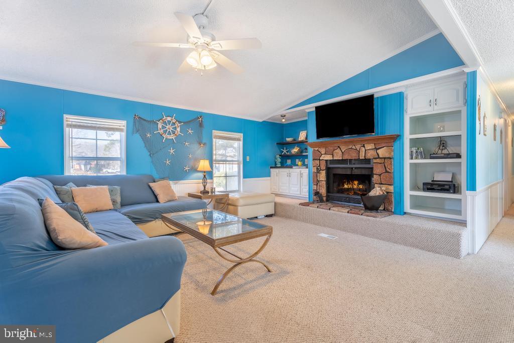 MYSTIC HARBOUR - Residential