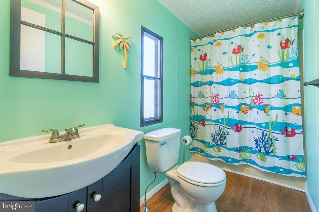 MYSTIC HARBOUR - Residential