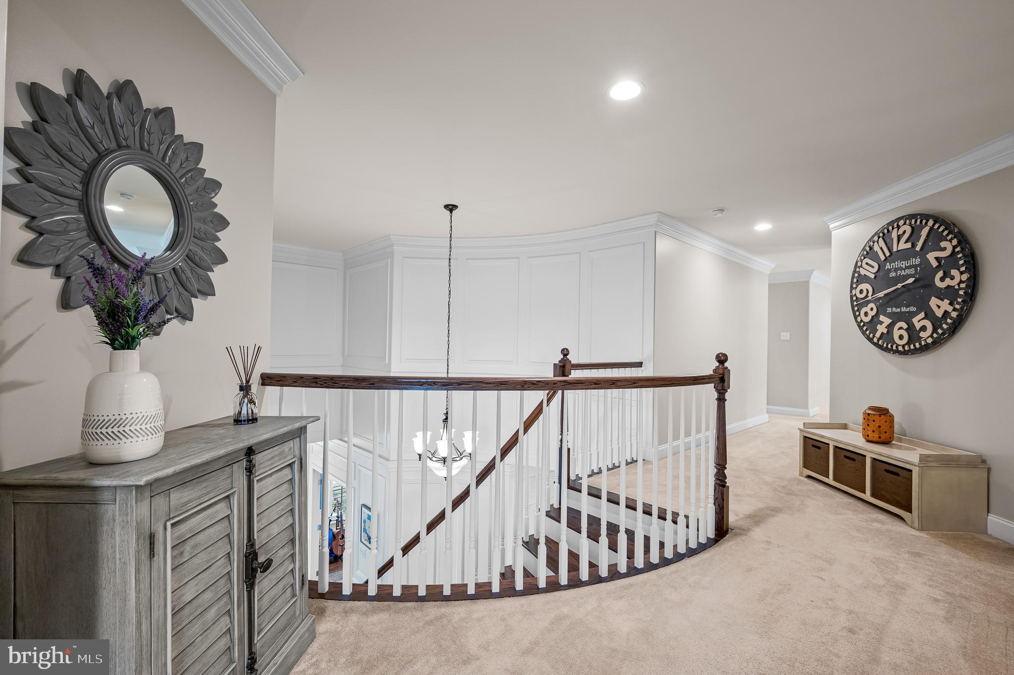 WHITE CLAY KNOLL - Residential