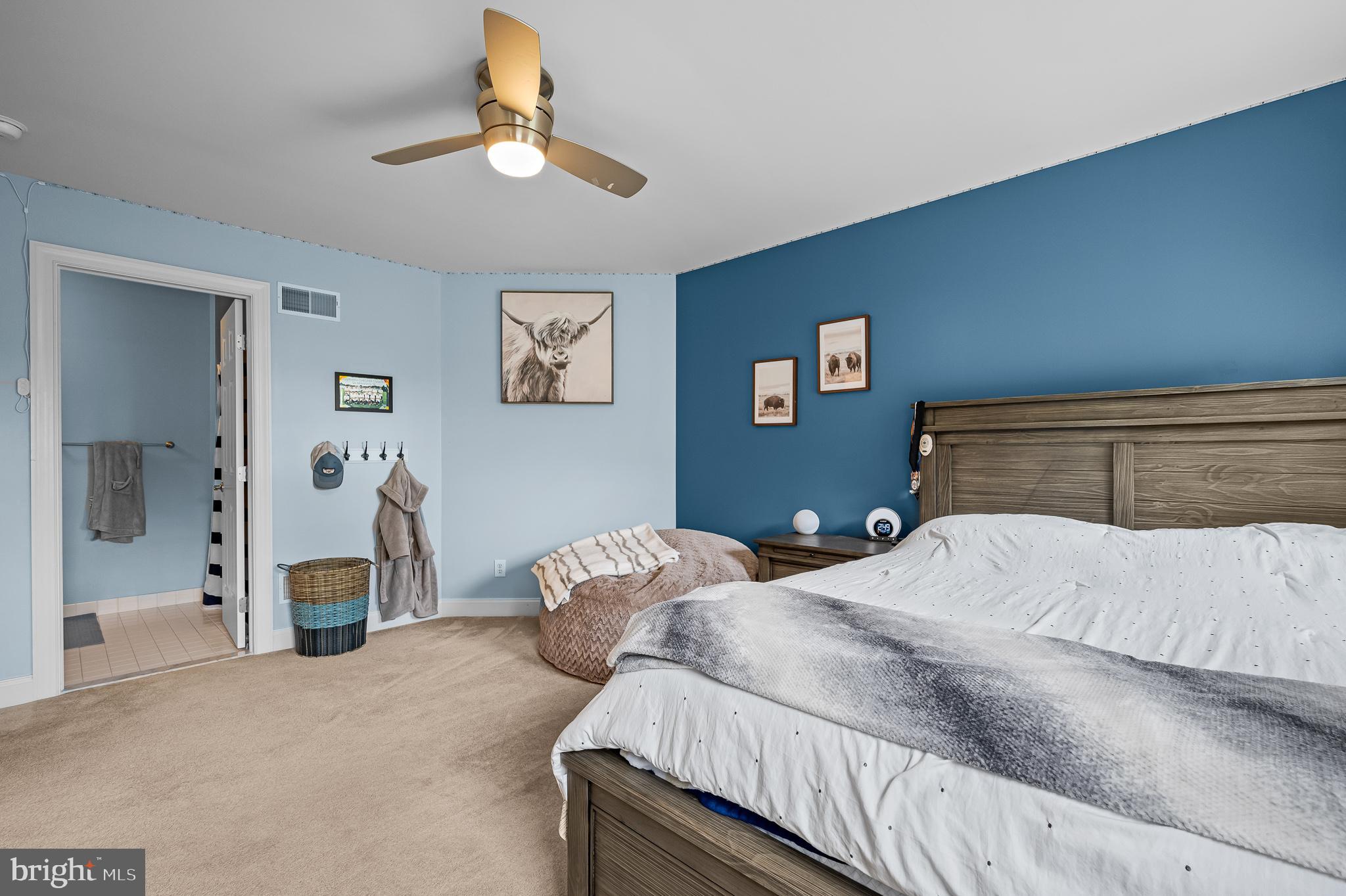 WHITE CLAY KNOLL - Residential