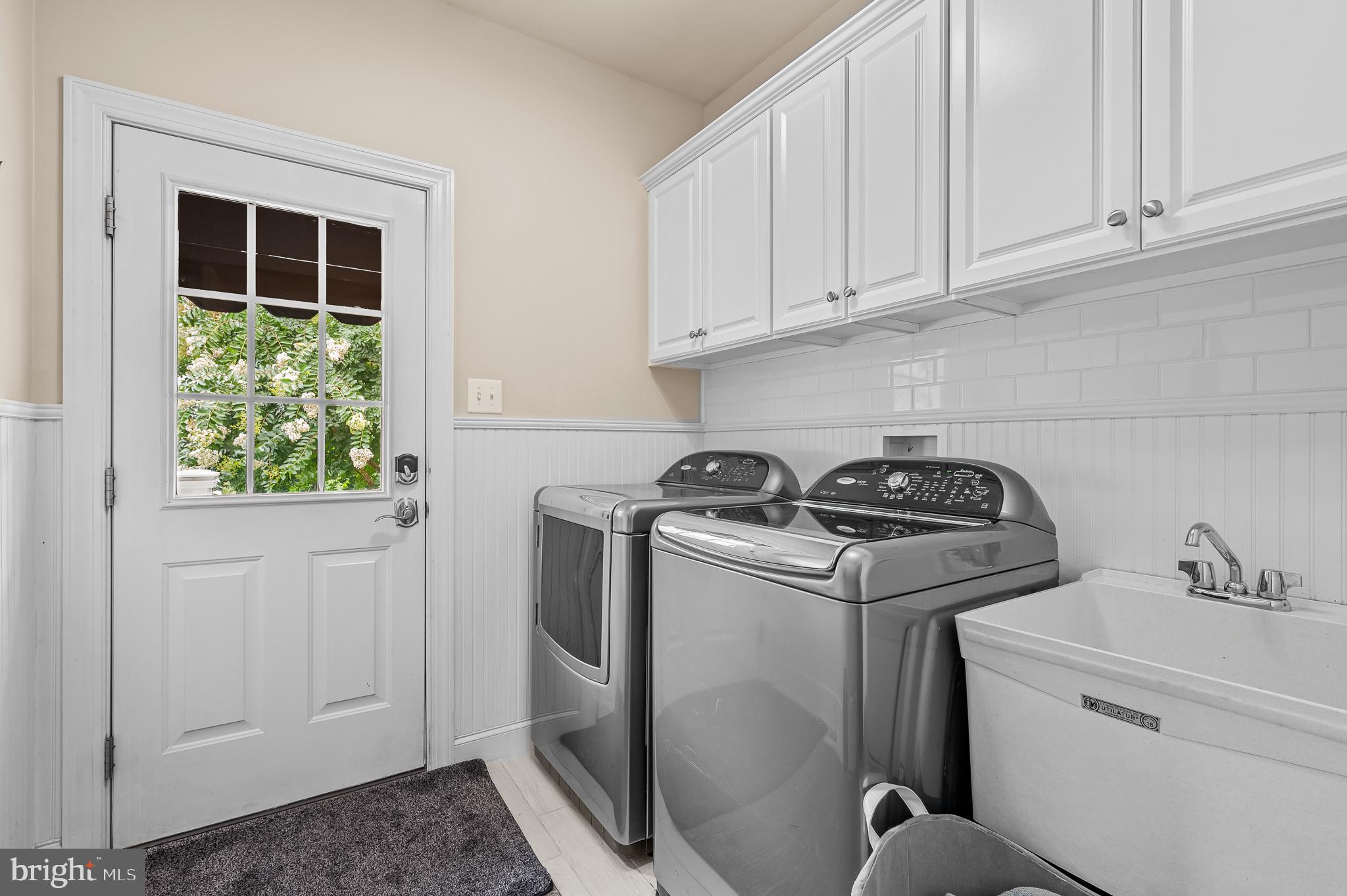 WHITE CLAY KNOLL - Residential