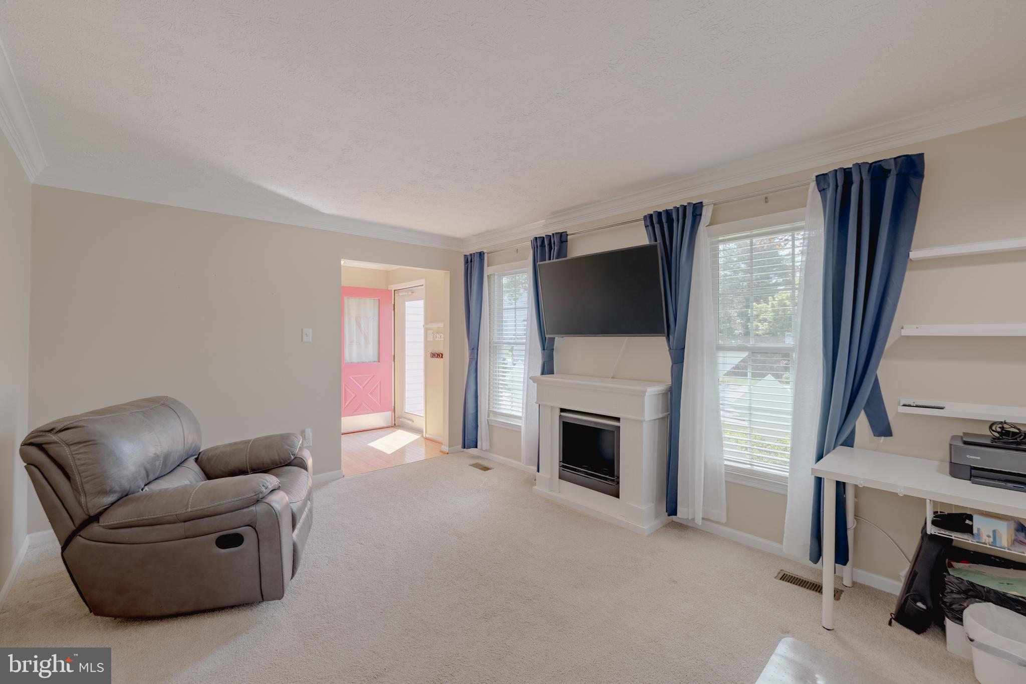 WHEATFIELD - Residential