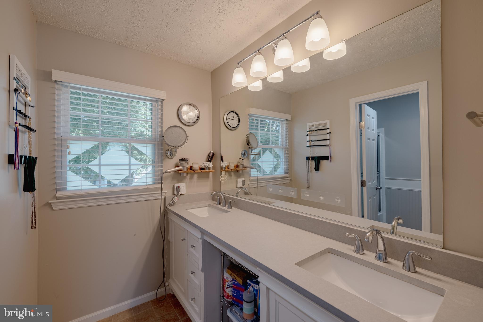 WHEATFIELD - Residential