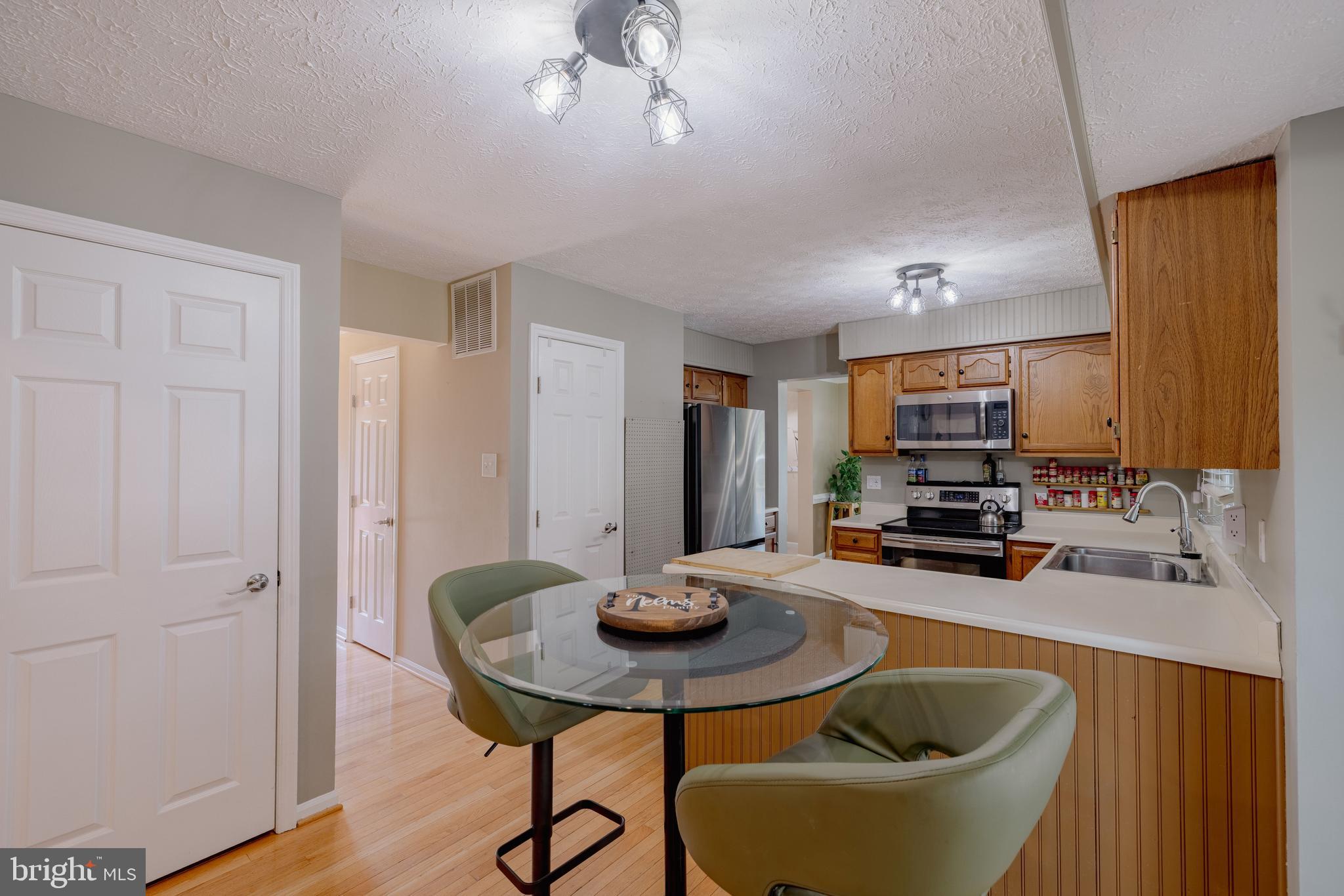 WHEATFIELD - Residential