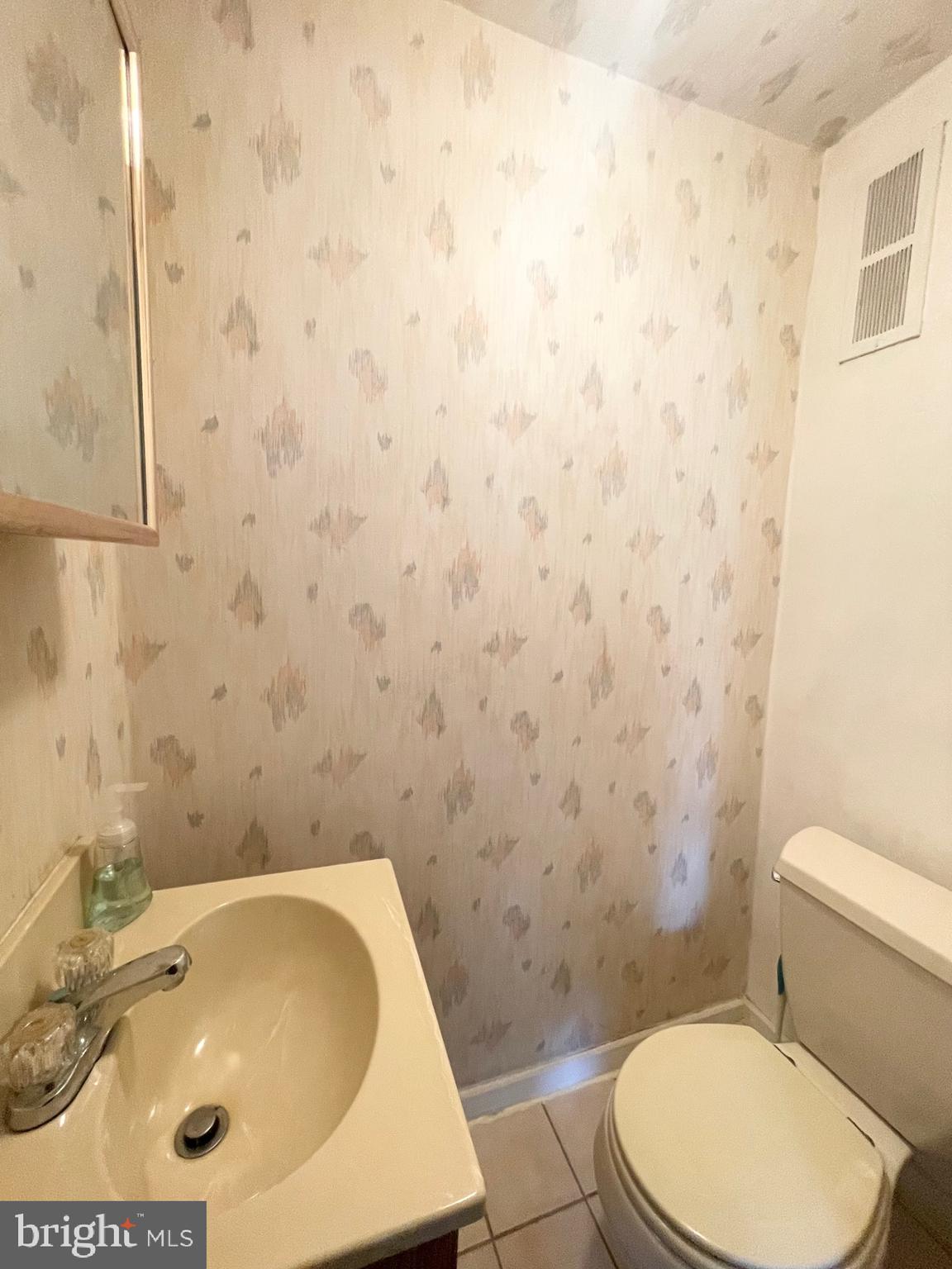 MAYFAIR - Residential