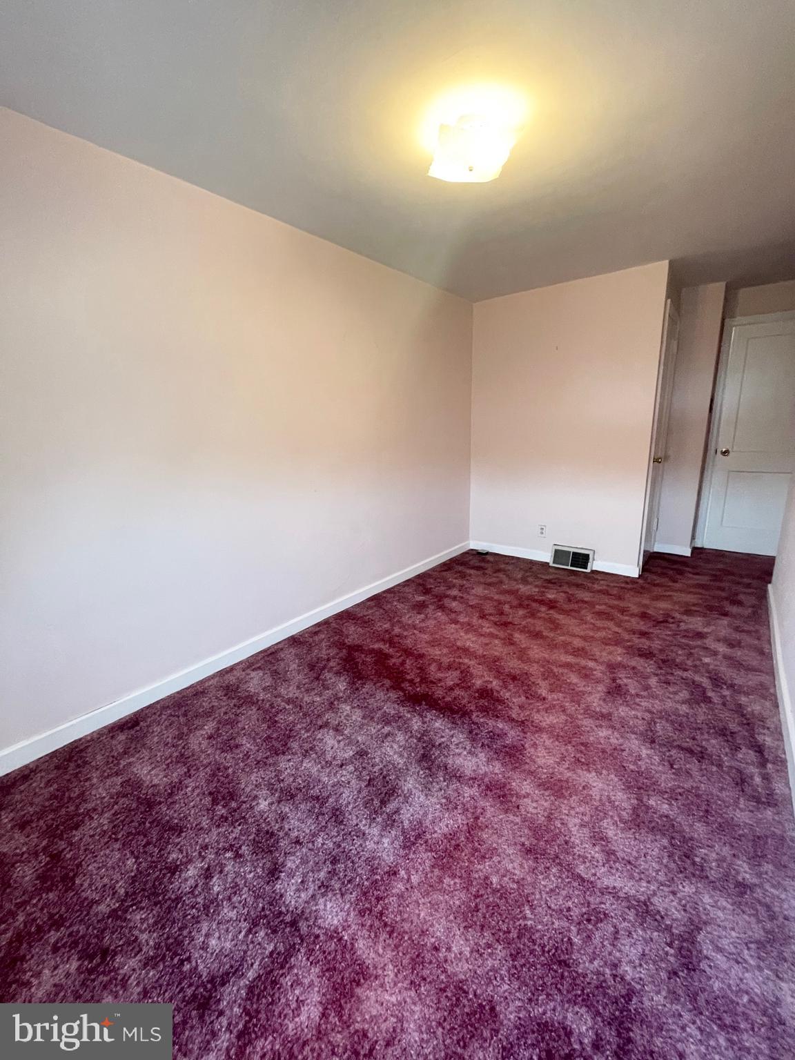 MAYFAIR - Residential