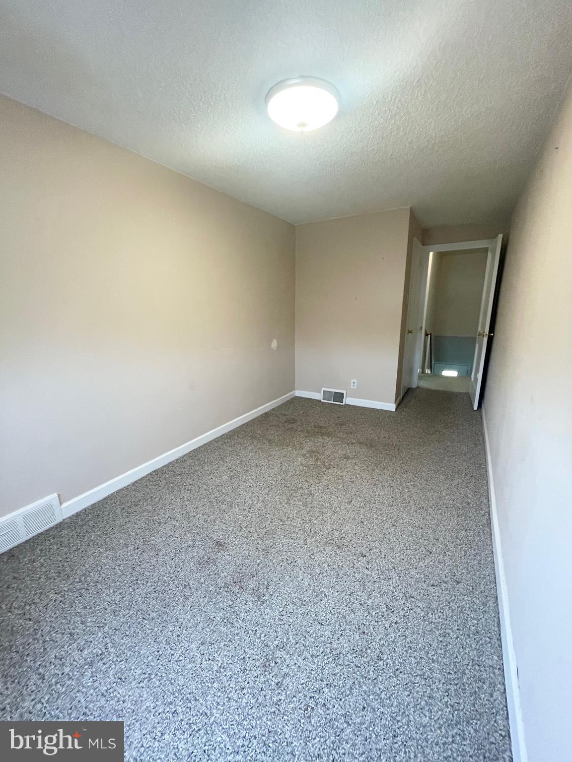 MAYFAIR - Residential