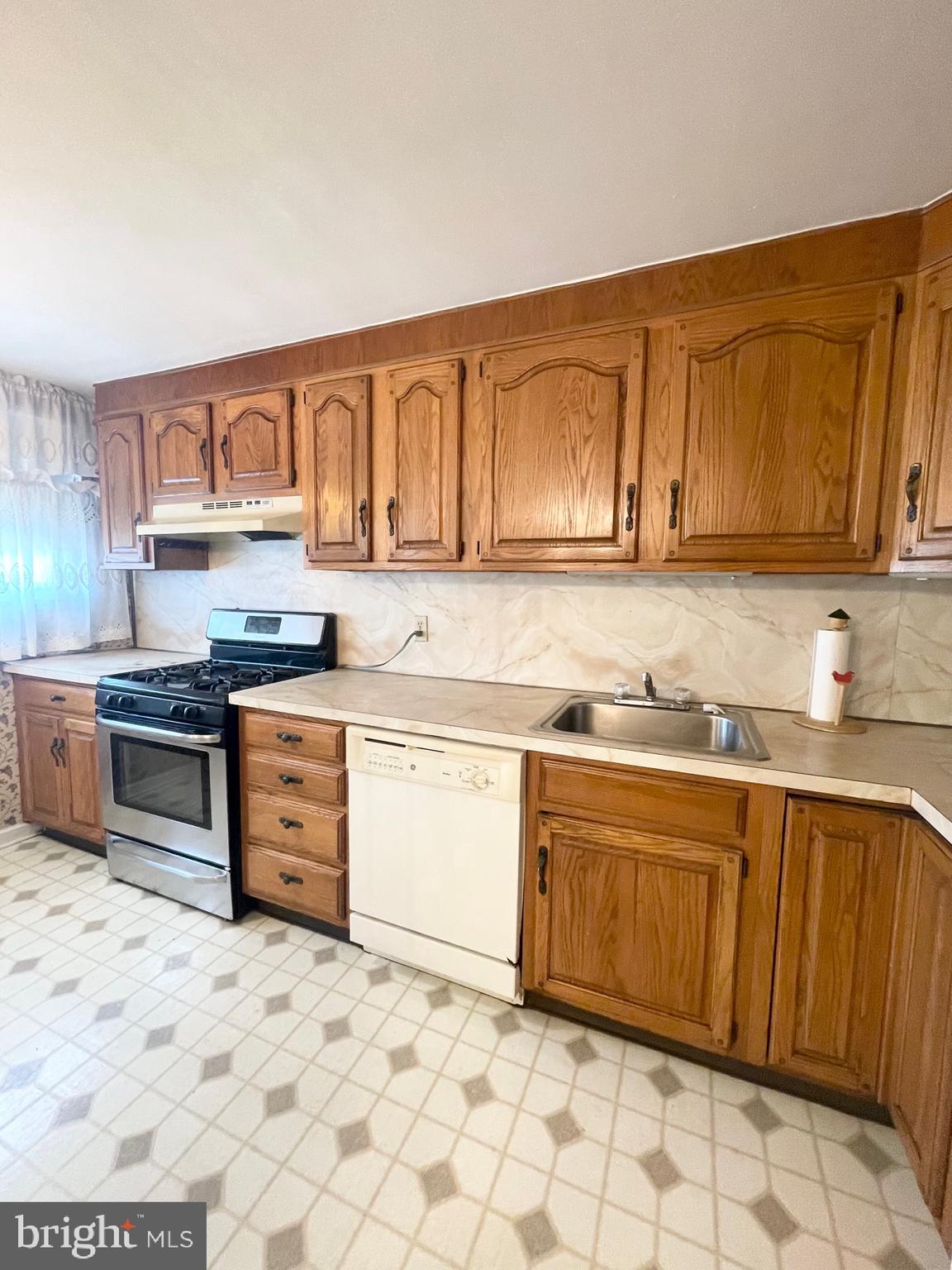 MAYFAIR - Residential