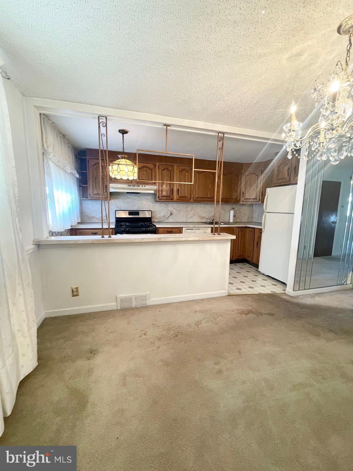 MAYFAIR - Residential