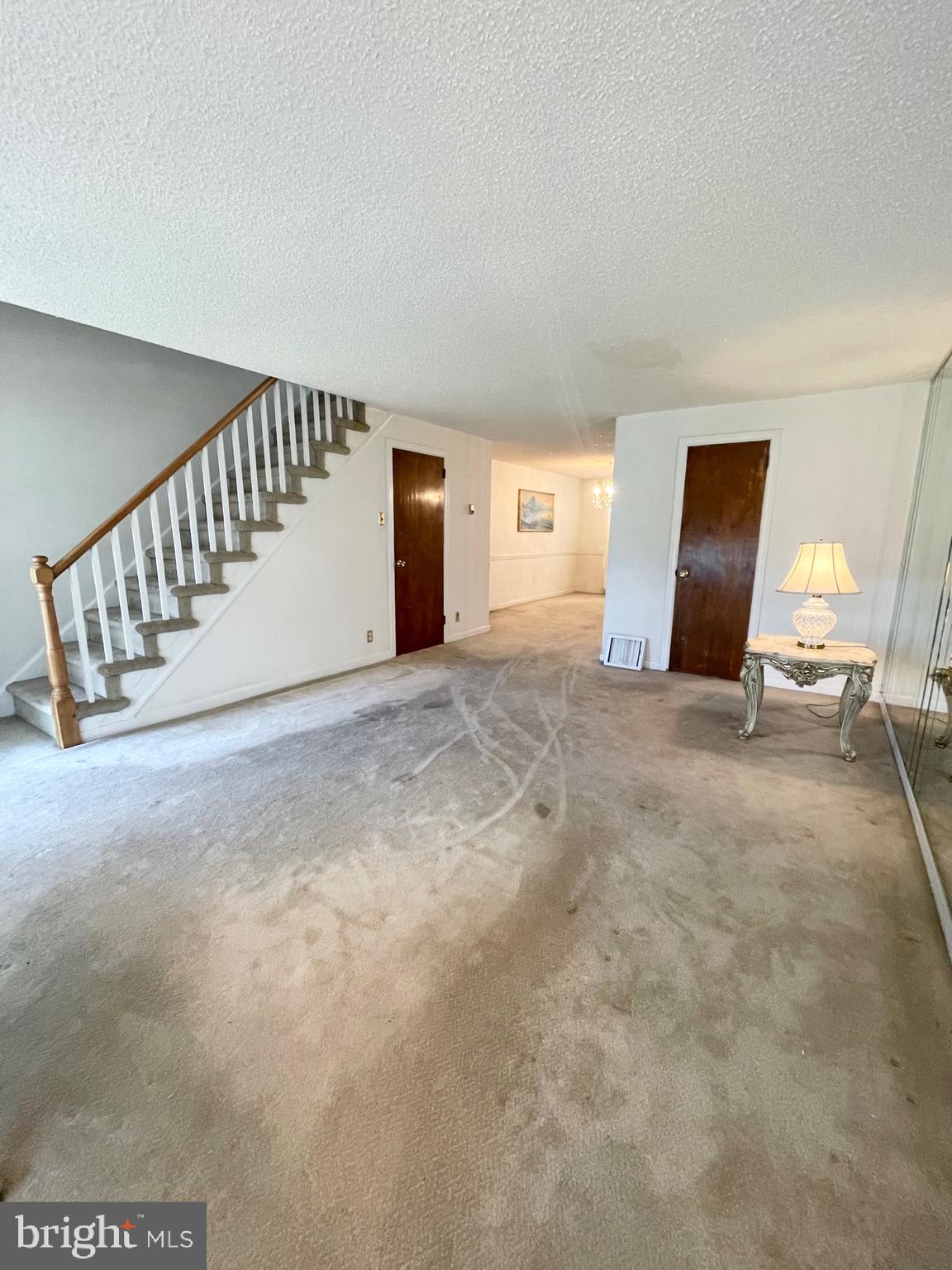 MAYFAIR - Residential