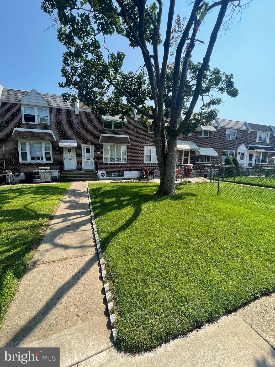 MAYFAIR - Residential