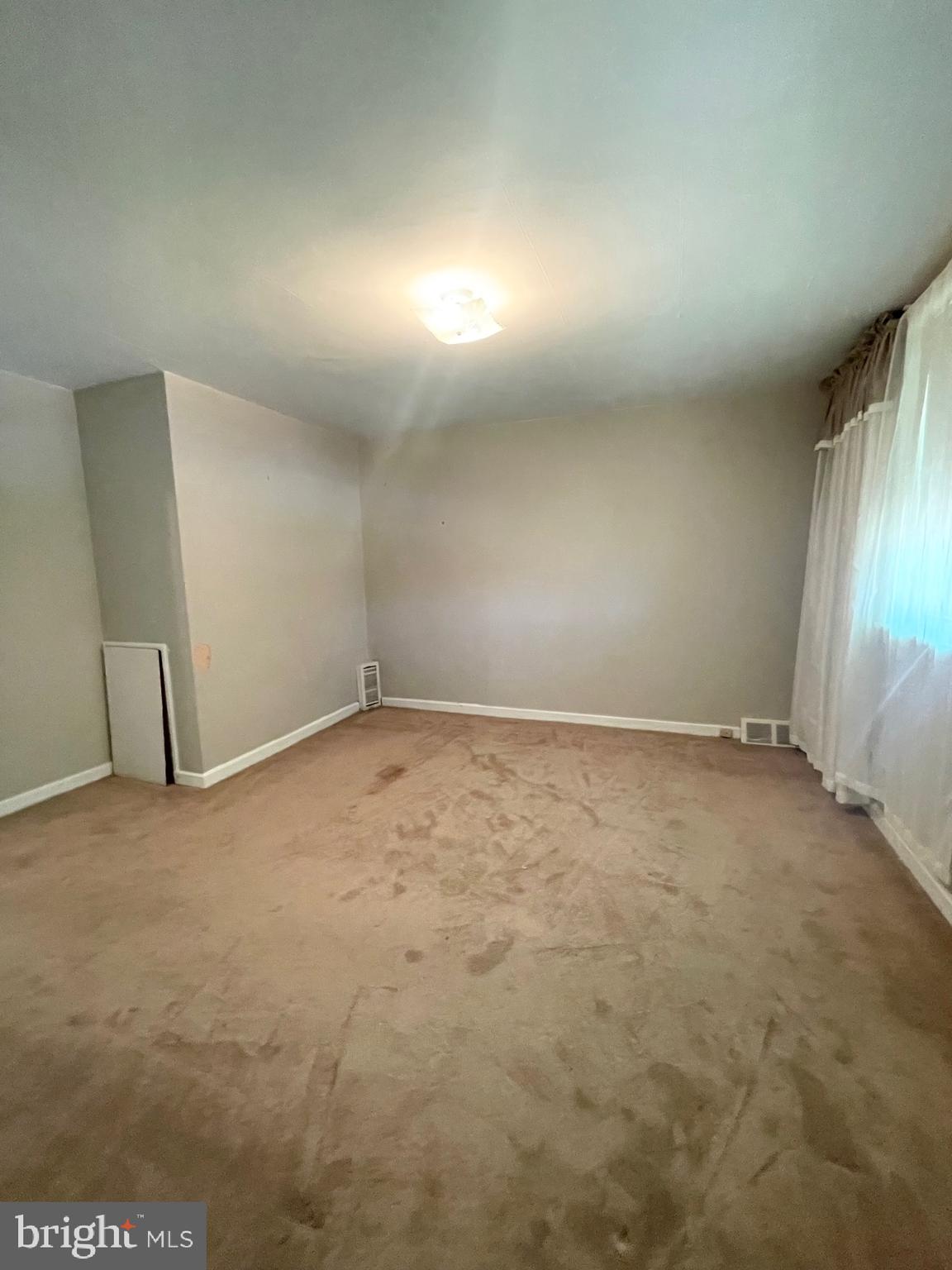 MAYFAIR - Residential