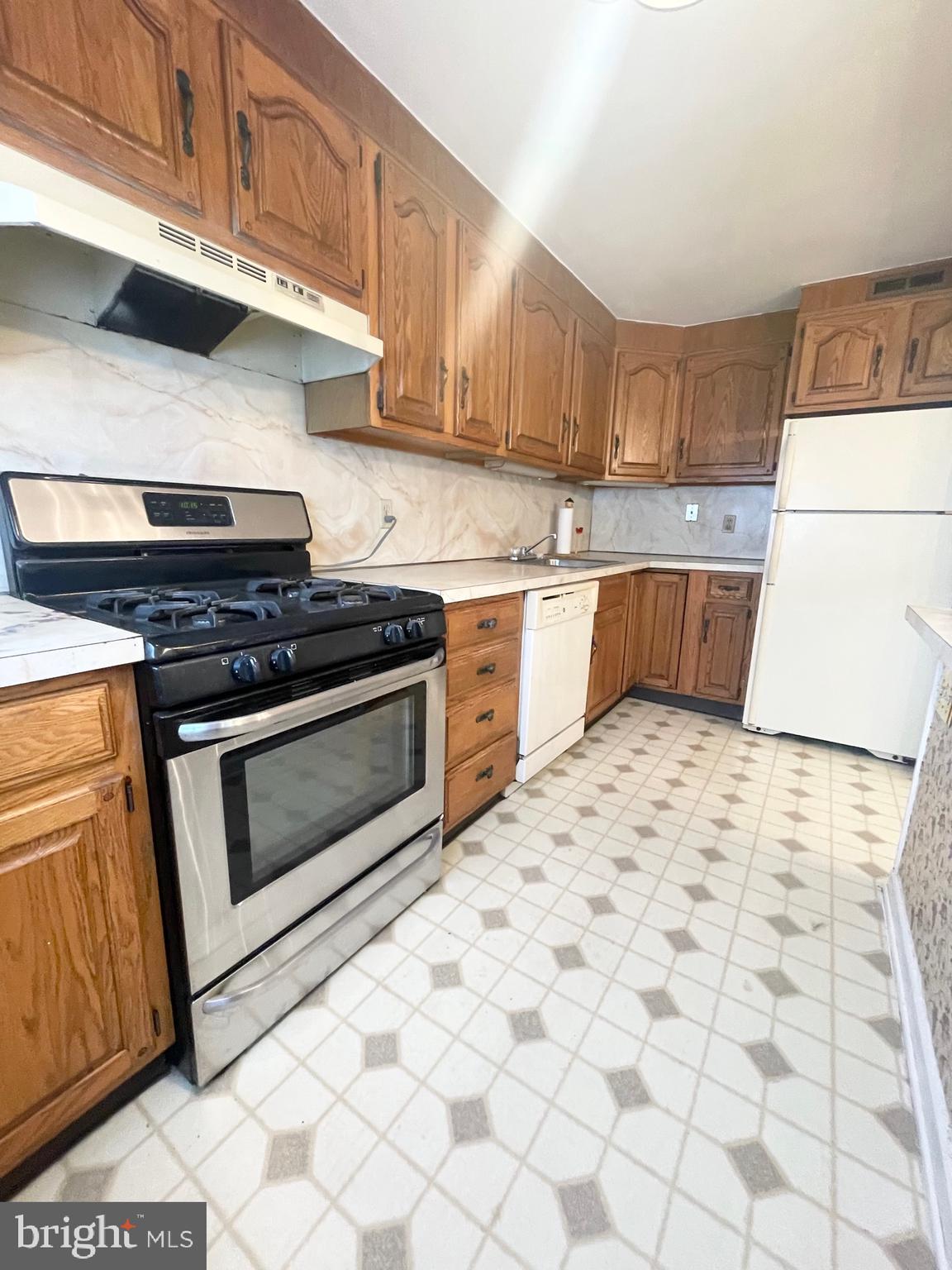 MAYFAIR - Residential