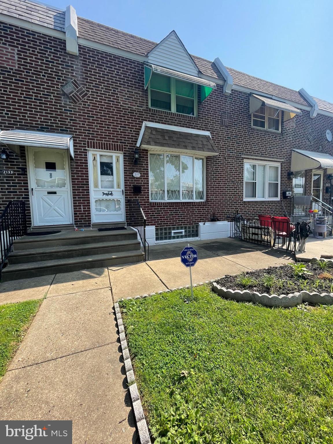 MAYFAIR - Residential