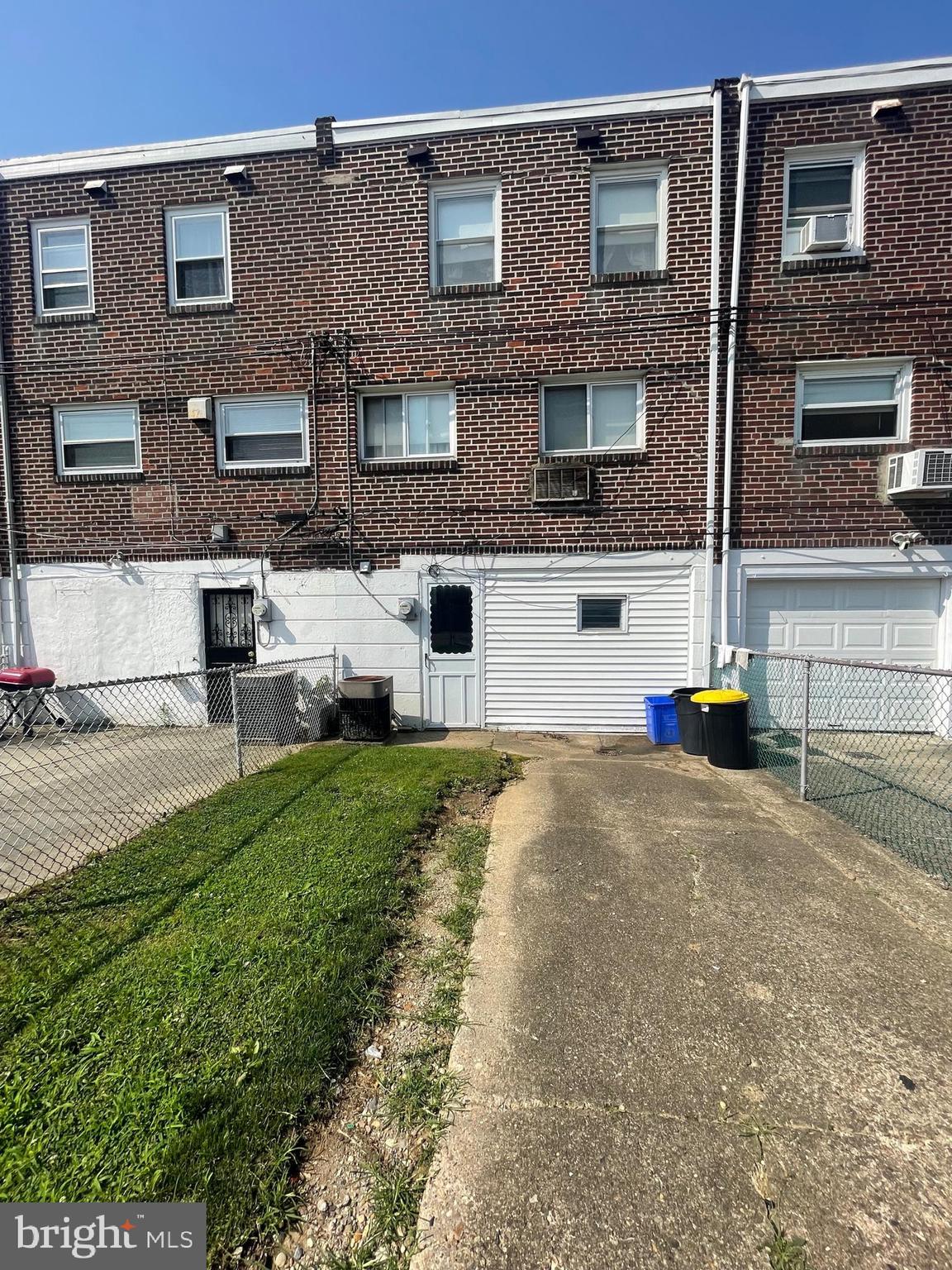 MAYFAIR - Residential