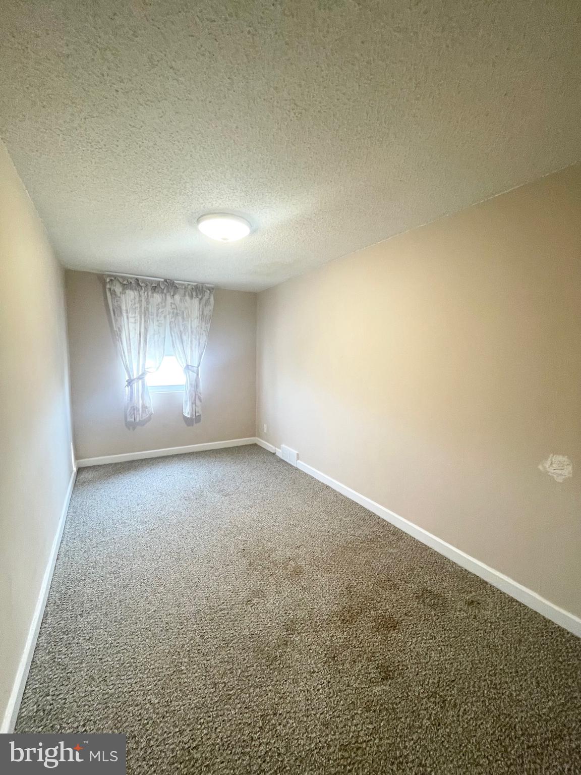 MAYFAIR - Residential