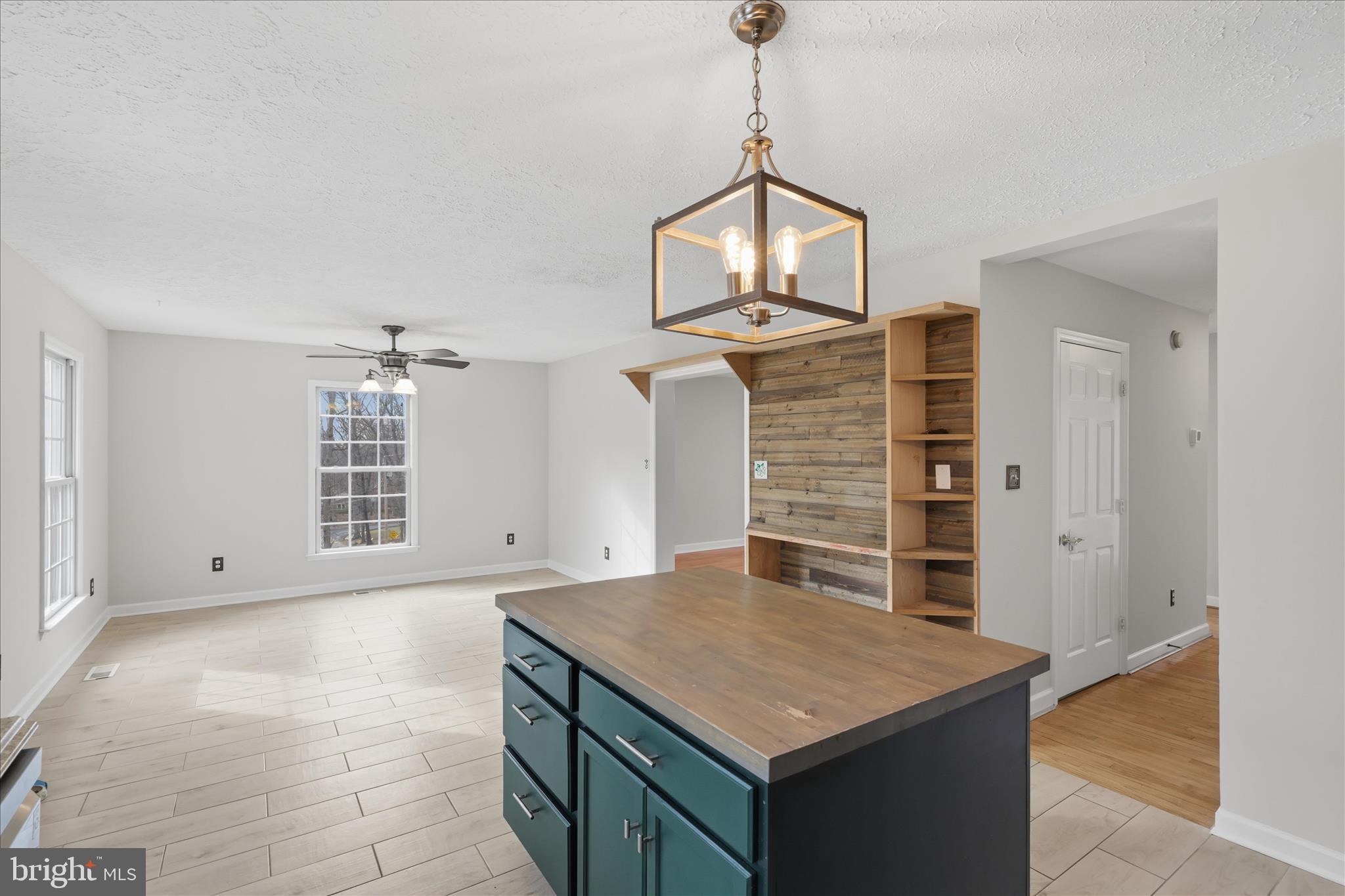 SHANNONDALE - Residential