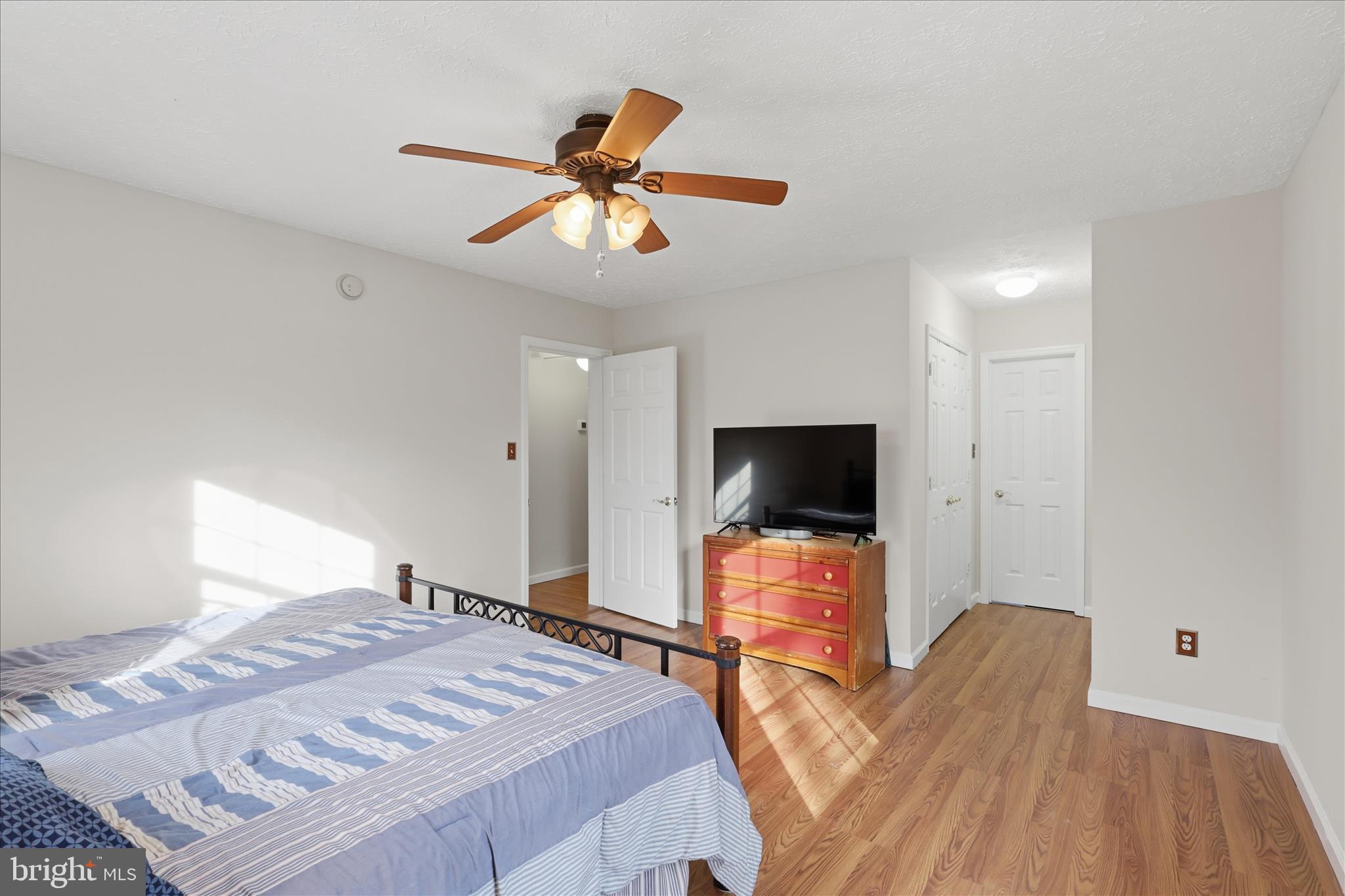 SHANNONDALE - Residential