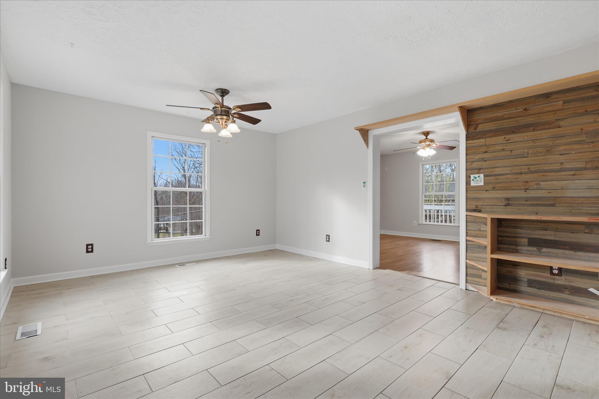 SHANNONDALE - Residential