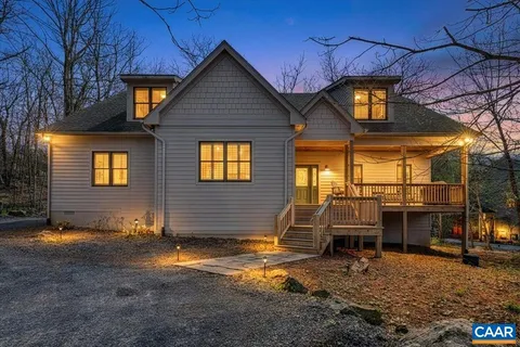 MLS: 676009