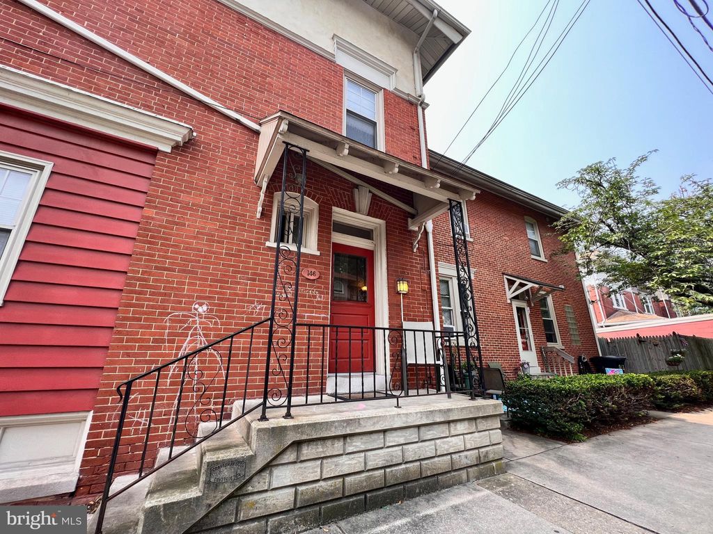 Photo of 146 E CLAY ST, LANCASTER, PA 17602 (MLS # PALA2037212)