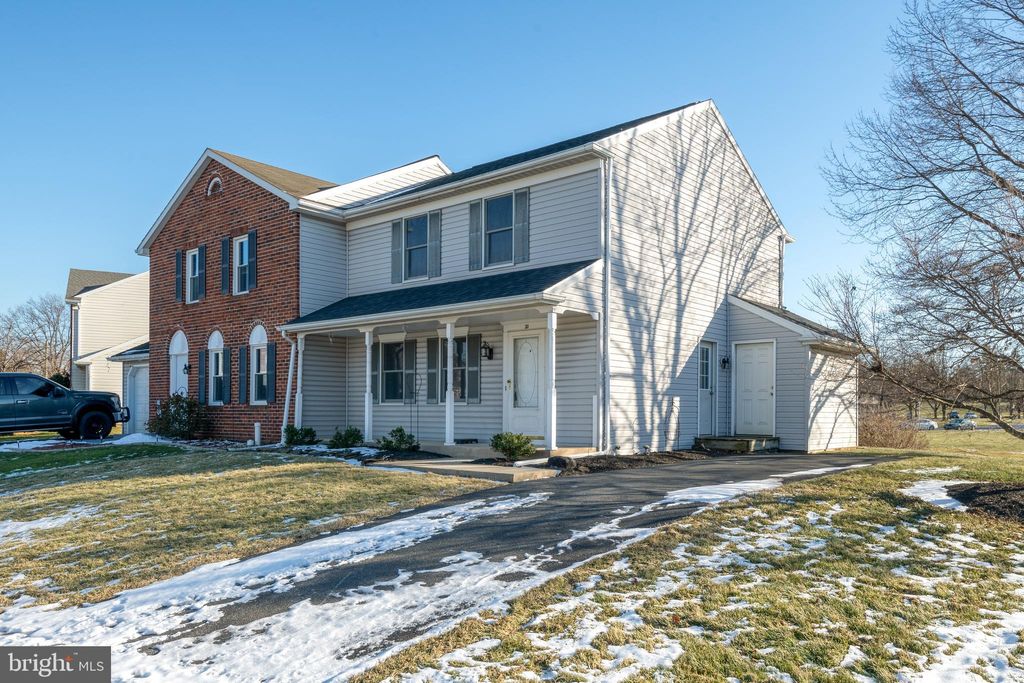 Photo of 20 Thornapple Drive, MARIETTA, PA 17547 (MLS # PALA2062874)