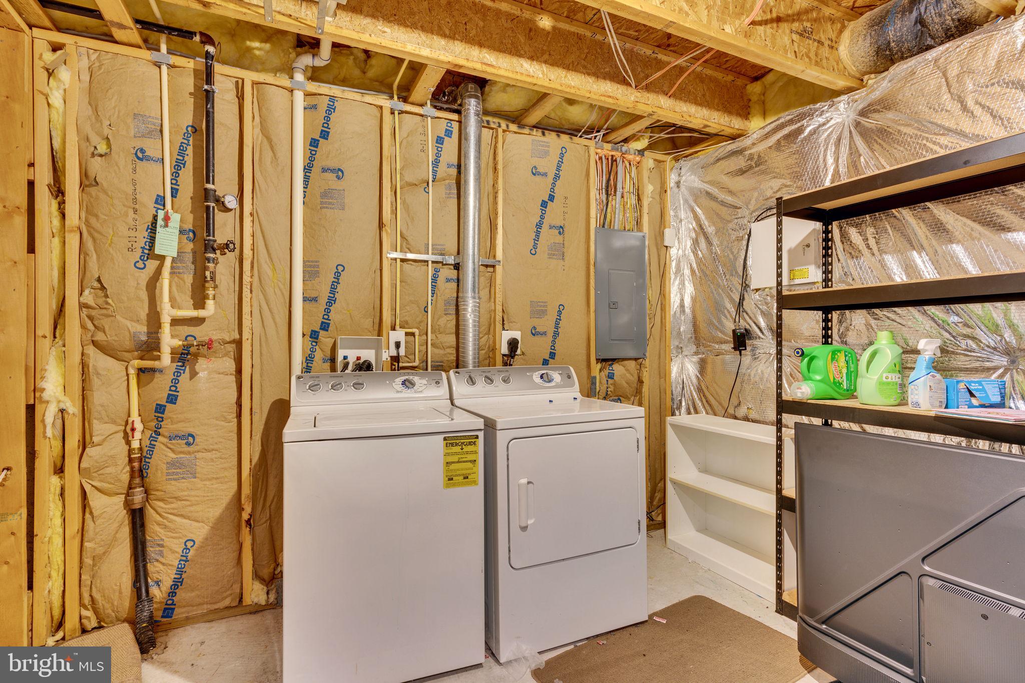 RICHFIELD STATION VILLAGE - Residential Lease