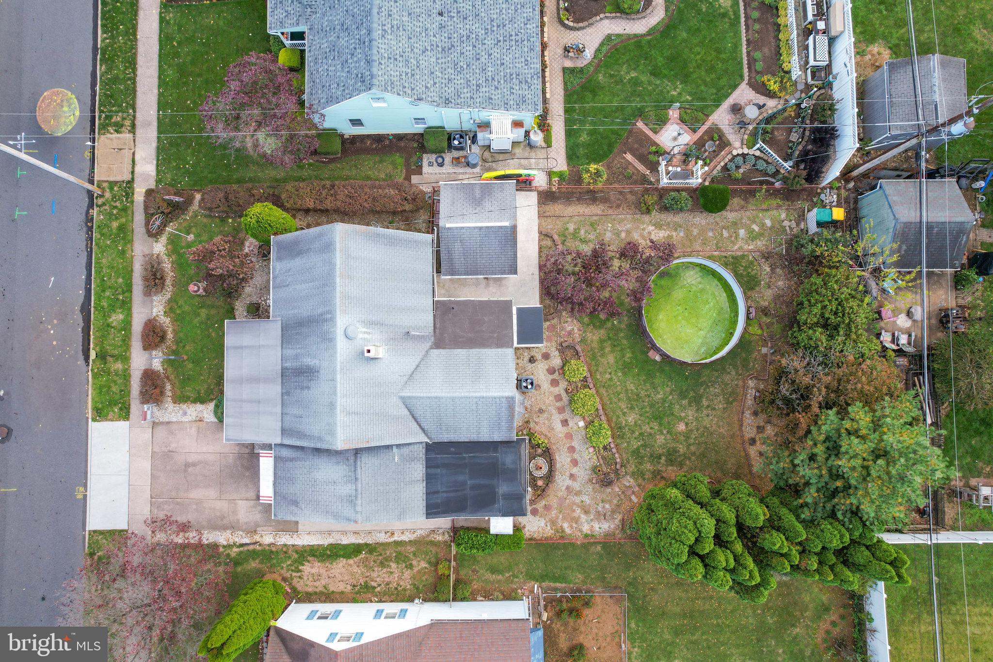 DELBROOK MANOR - Residential