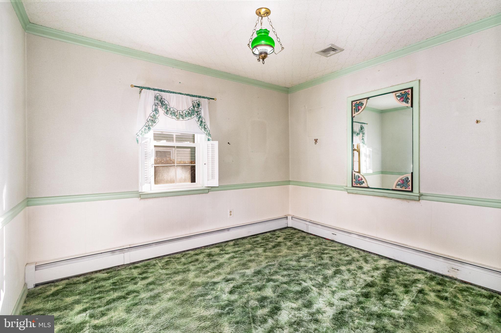 DELBROOK MANOR - Residential