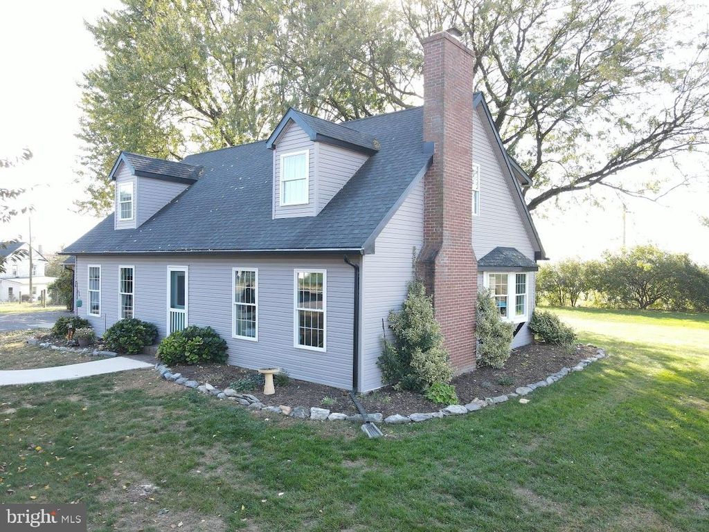 Photo of 2102 Edisonville Road, STRASBURG, PA 17579 (MLS # PALA2060930)