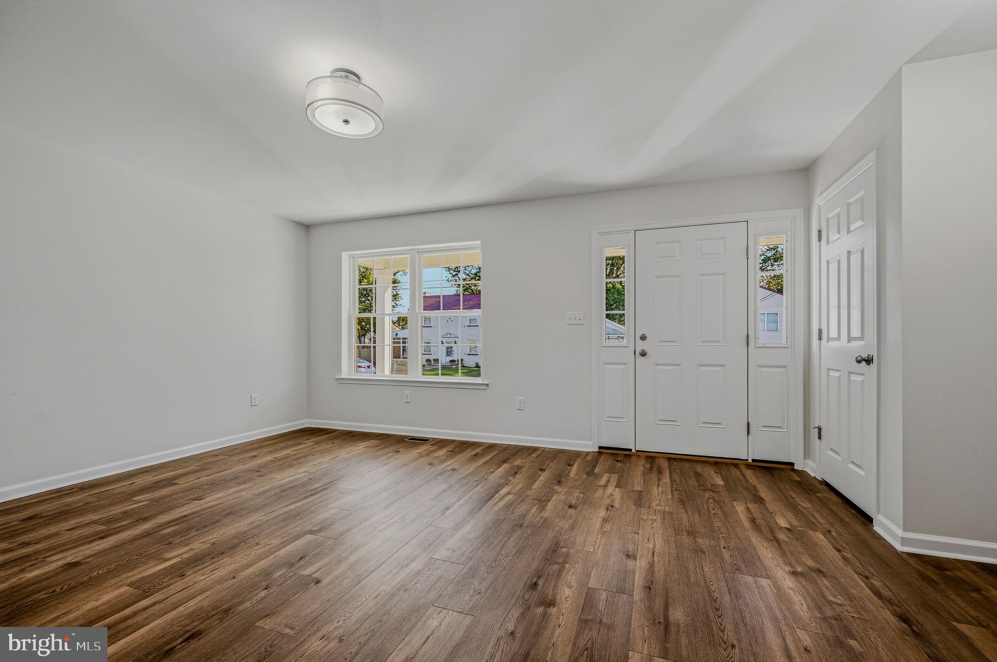 108 E 39TH STREET