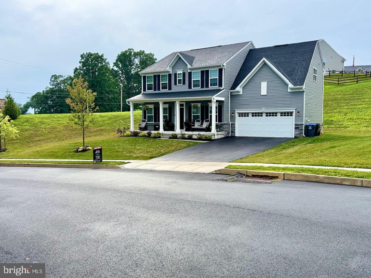 203 BRAEBURN DRIVE