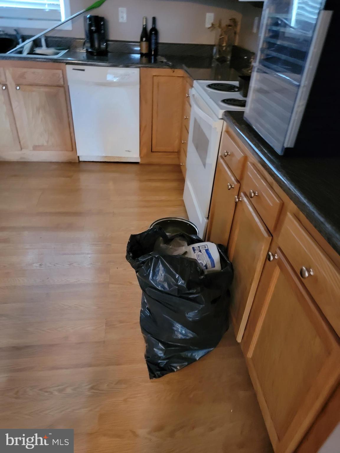 KESSEL ESTATE - Residential