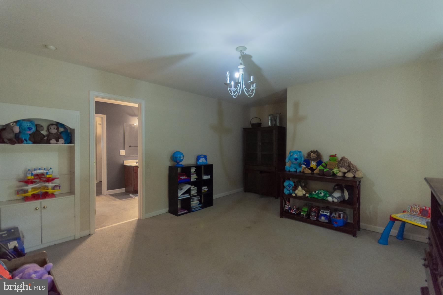 CROWTHER & GRANT - Residential