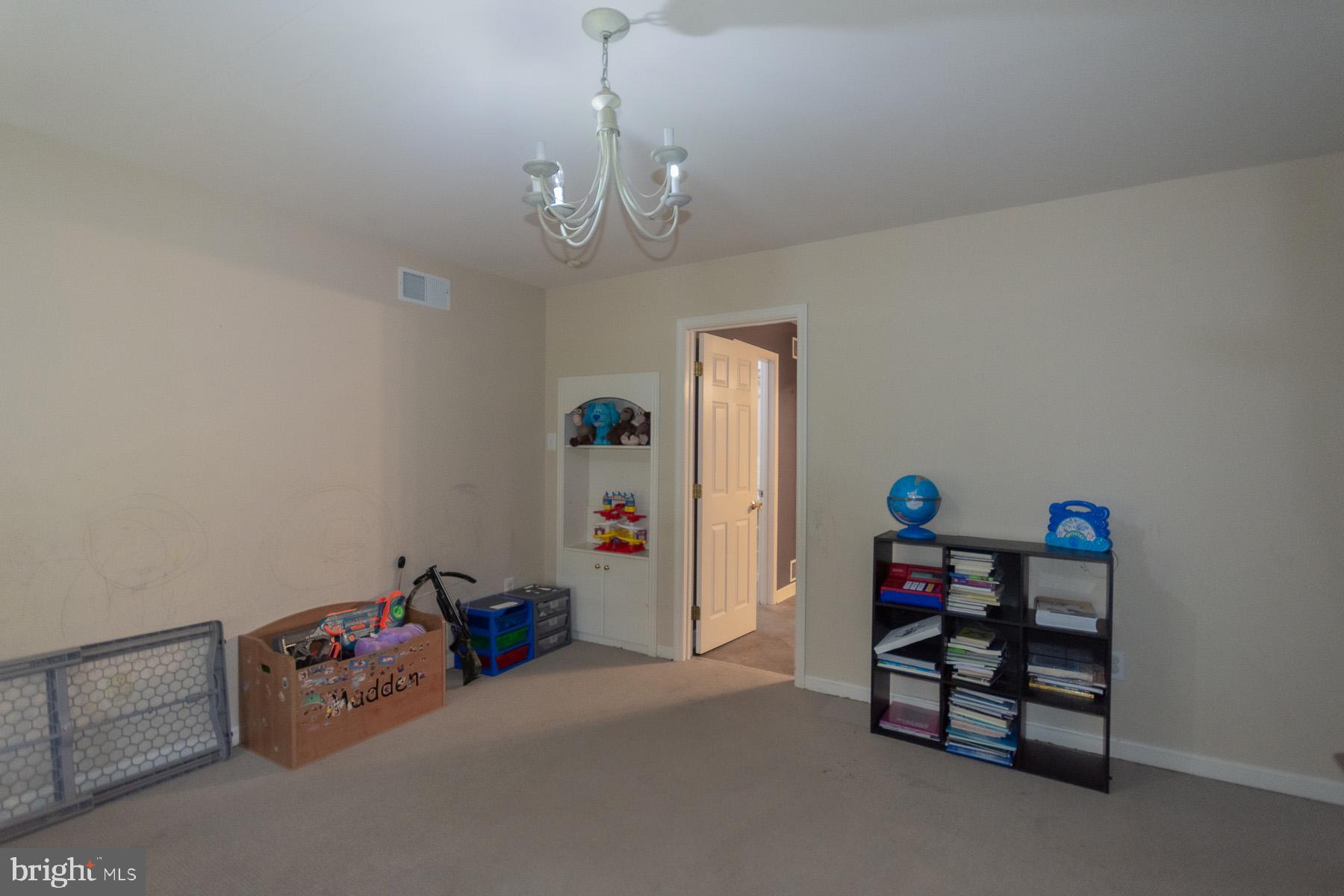 CROWTHER & GRANT - Residential