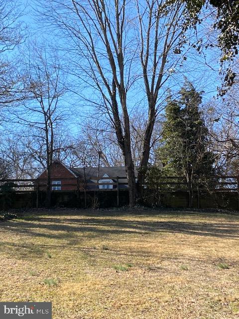 SLEEPY HOLLOW WOODS - Land