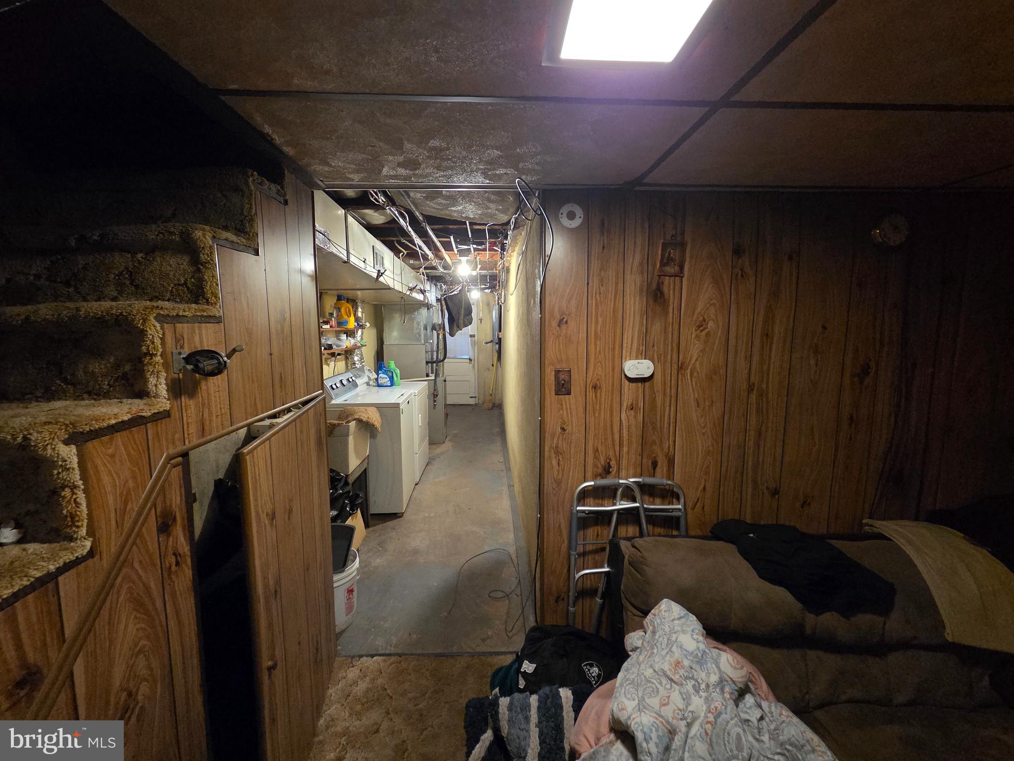 CLIFTON HEIGHTS - Residential