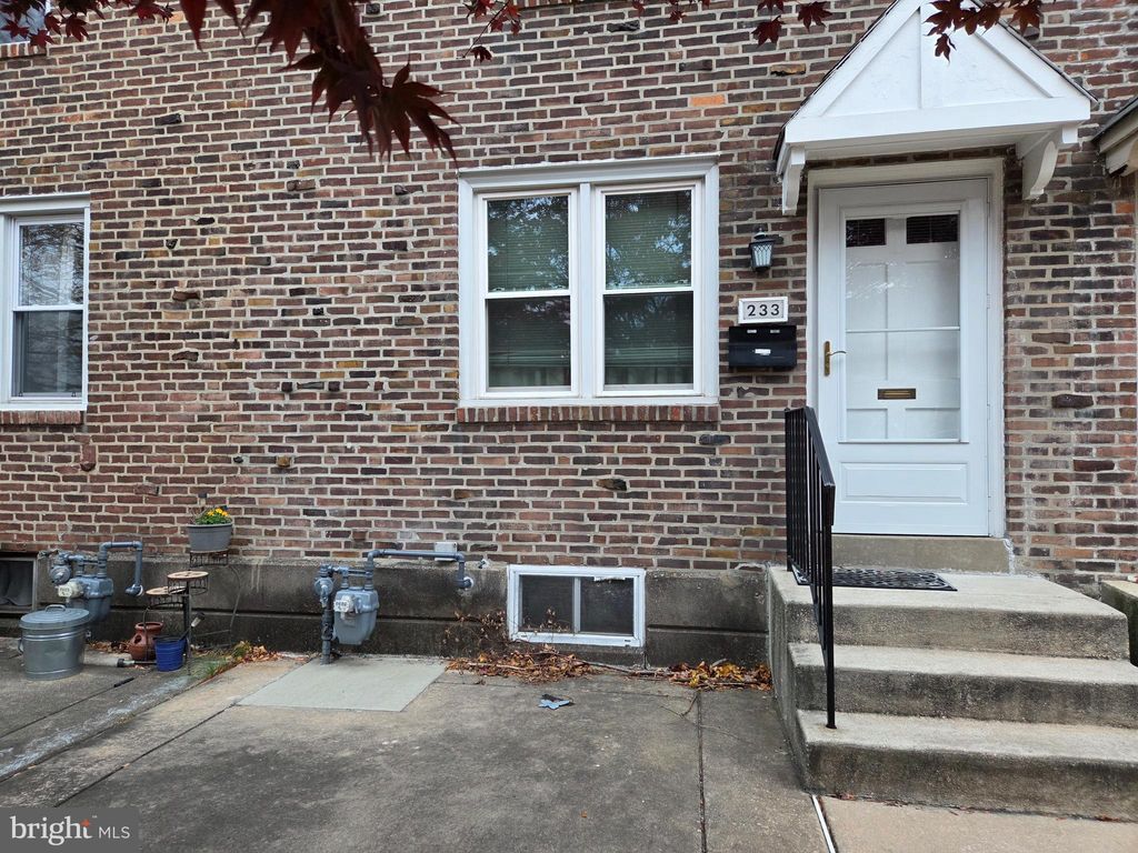 Photo of 233 N Bishop Avenue, CLIFTON HEIGHTS, PA 19018 (MLS # PADE2106132)