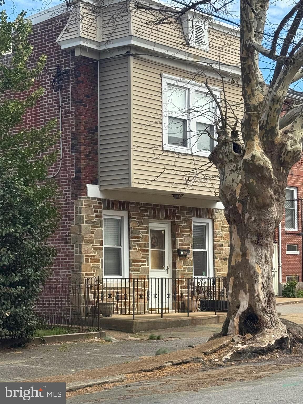 1811 W 5TH STREET