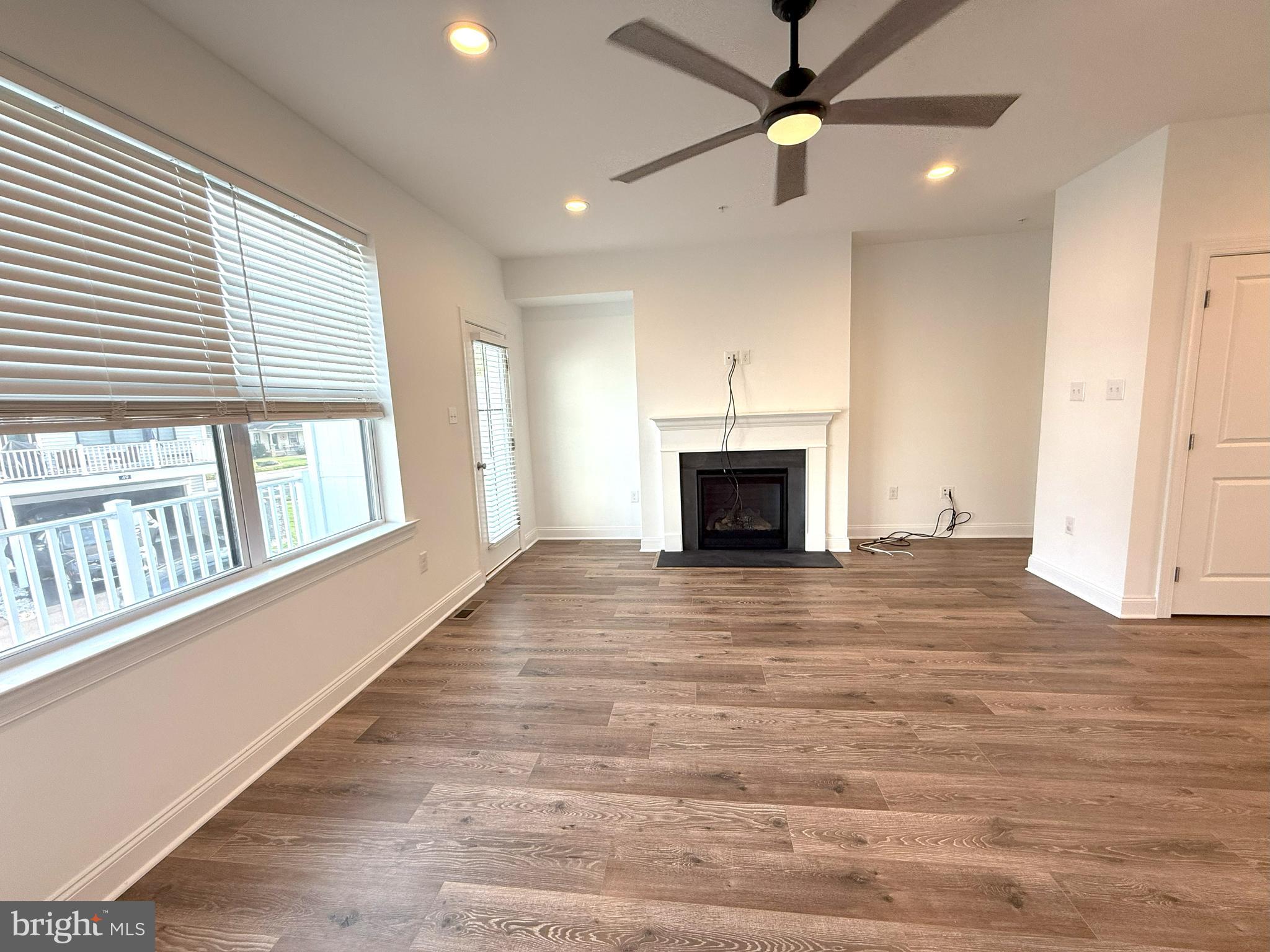 FREELAND SQUARE - Residential Lease