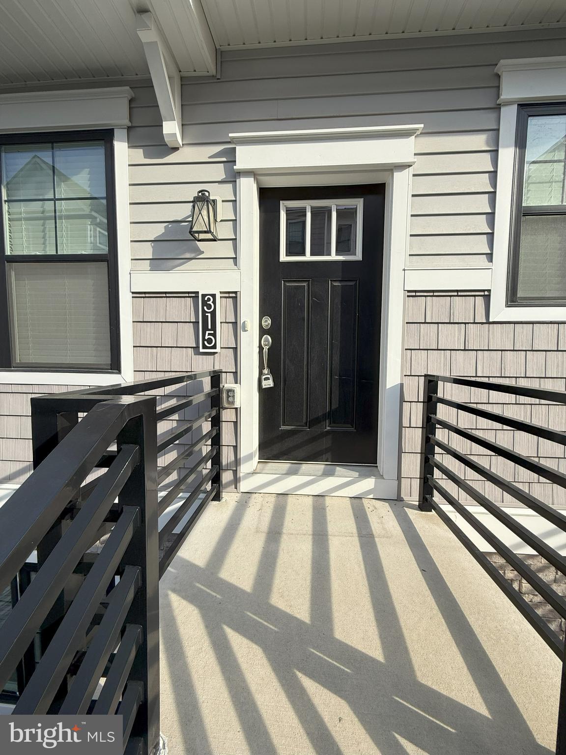 FREELAND SQUARE - Residential Lease