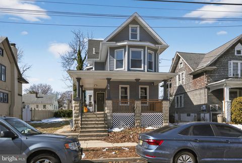 Multifamily For Sale - 207 Elm Avenue<br/> OAKLYN, NJ 08107