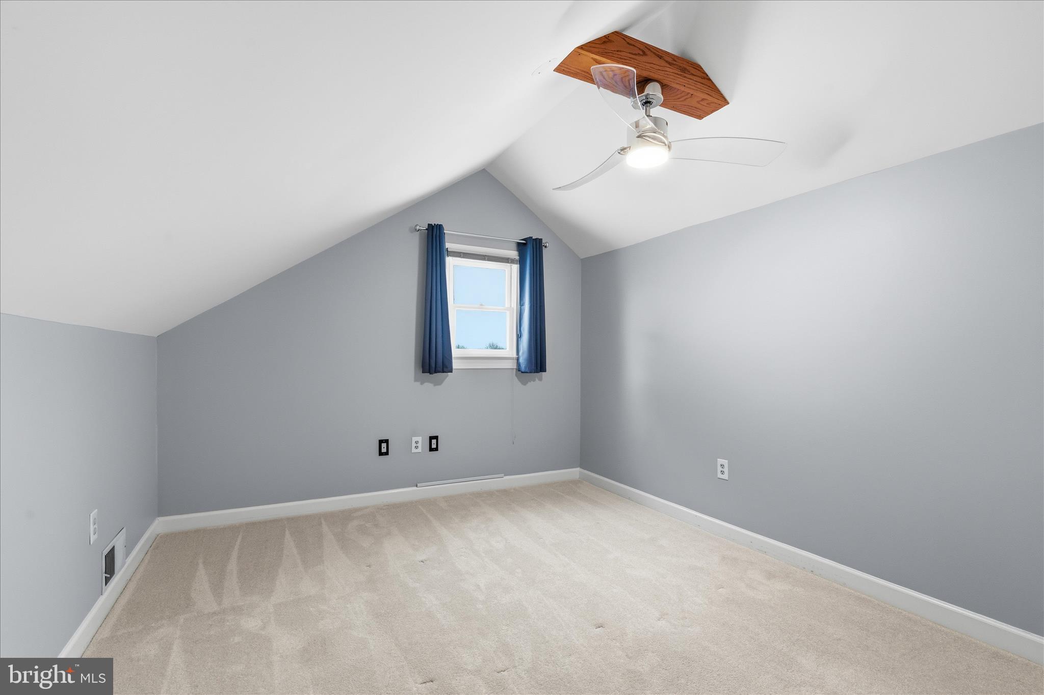 BROOKRIDGE NORTH - Residential