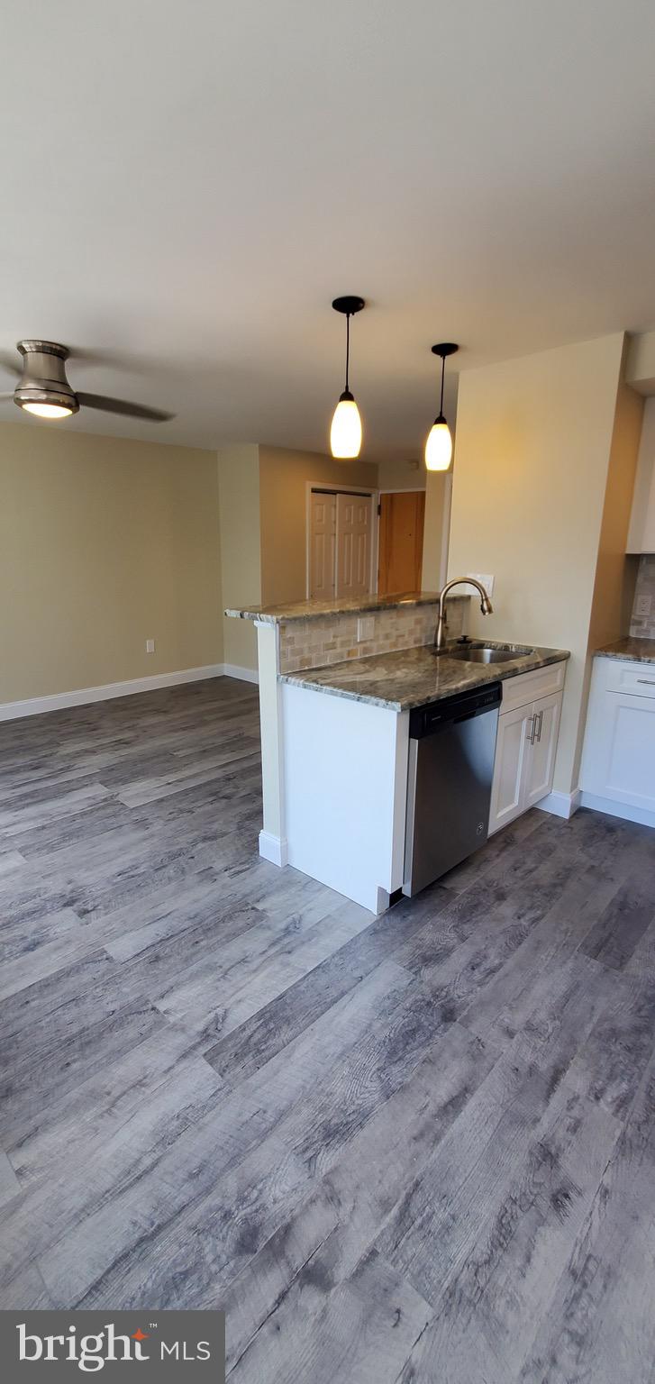 2101 CHESTNUT STREET 17 1105