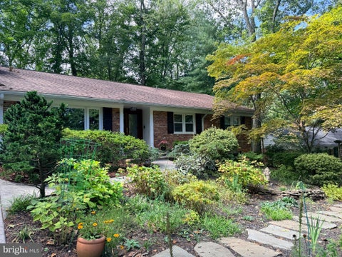 Photo of 3620 Tallwood Terrace, FALLS CHURCH, VA 22041 (MLS # VAFX2338836)